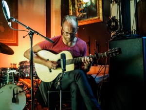 bf0813dfd6a021f249e9444ef3a59843ffa3dd23